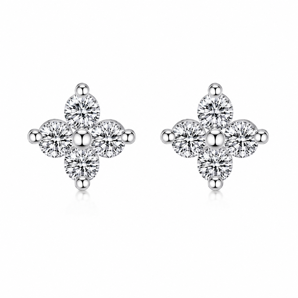 The Kai Star Stud Earrings